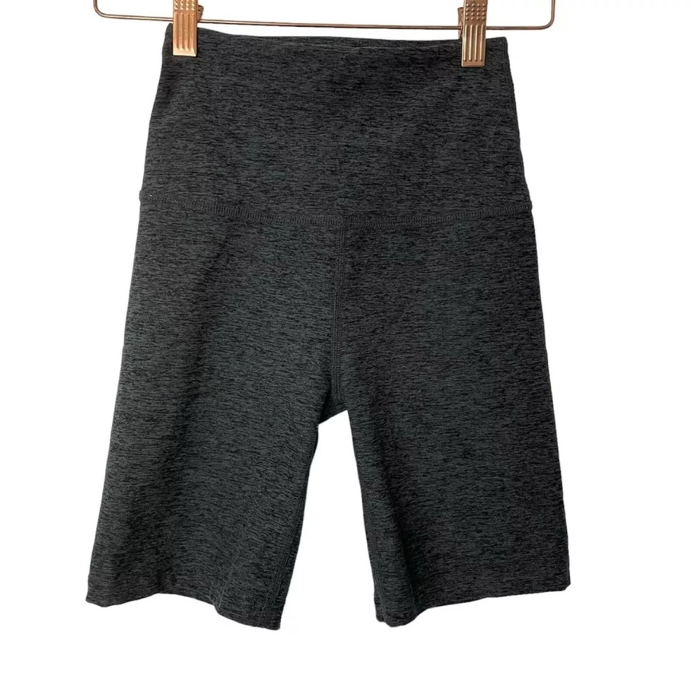 Beyond Yoga Spacedye Biker Shorts Size XS Charcoal Gray
